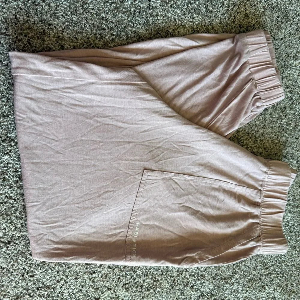 Fabletics by Kate Hudson Women’s Size XS RestoreKnit Tapered Pants Pull On pink